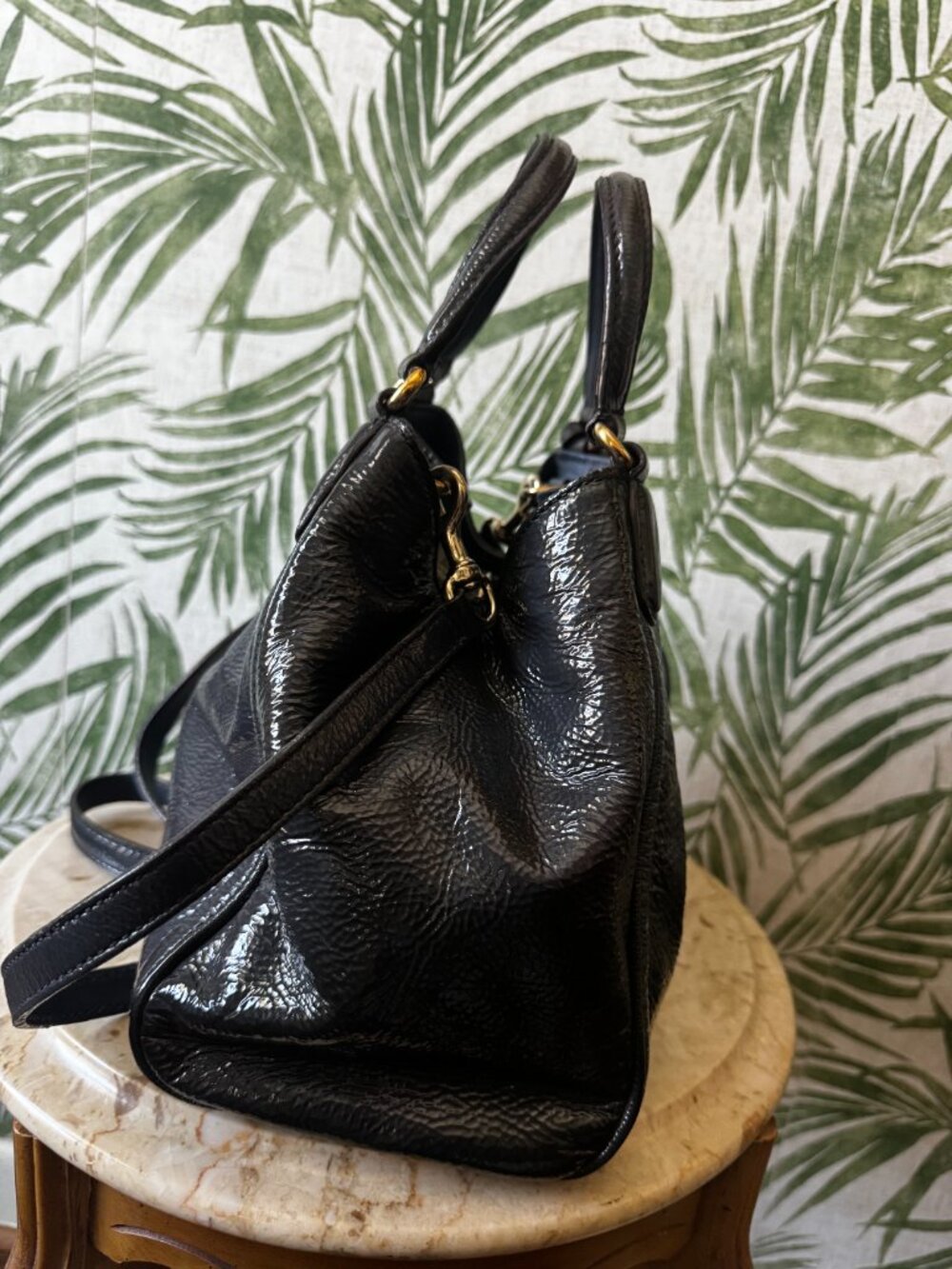 GUCCI Soho Patent Leather GG Embossed Tote / Shoulder Bag – Tassel Zip - Picture 4 of 12